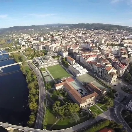 Parque Da Ponte Apartman *